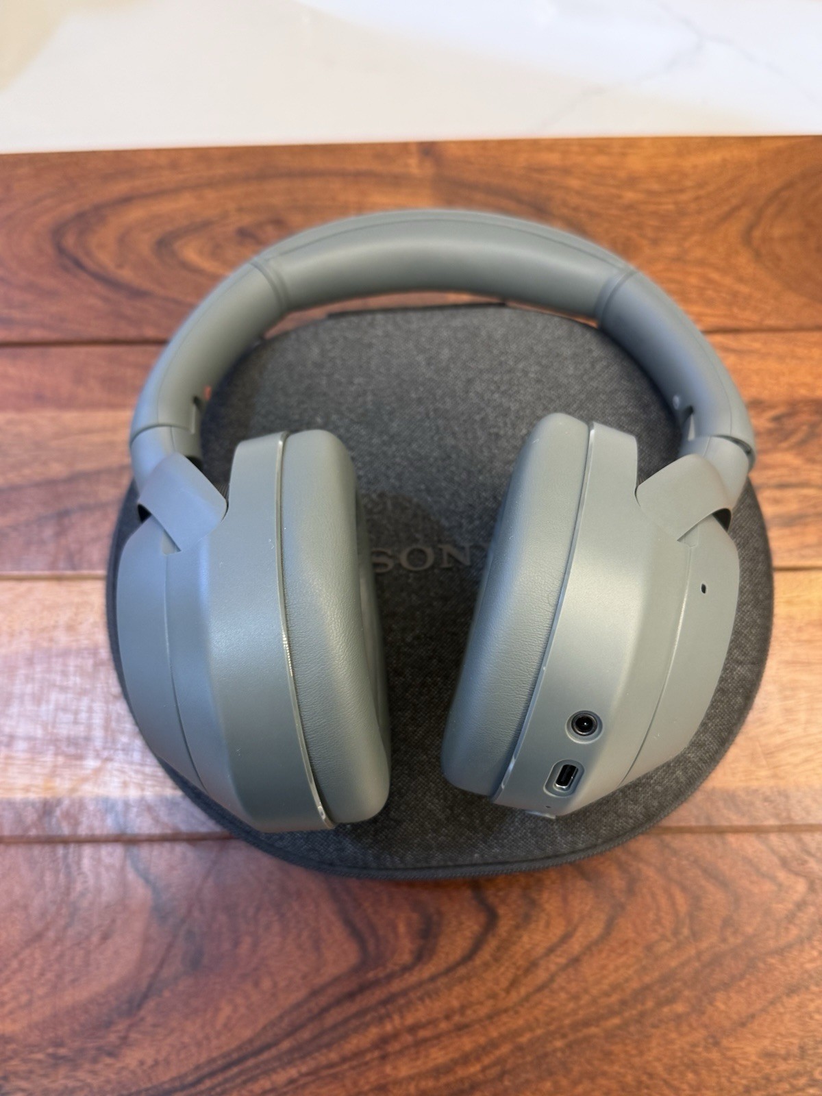 Sony ULT WEAR 900N Wireless Noise Canceling Bluetooth Headphones – Forest Gray