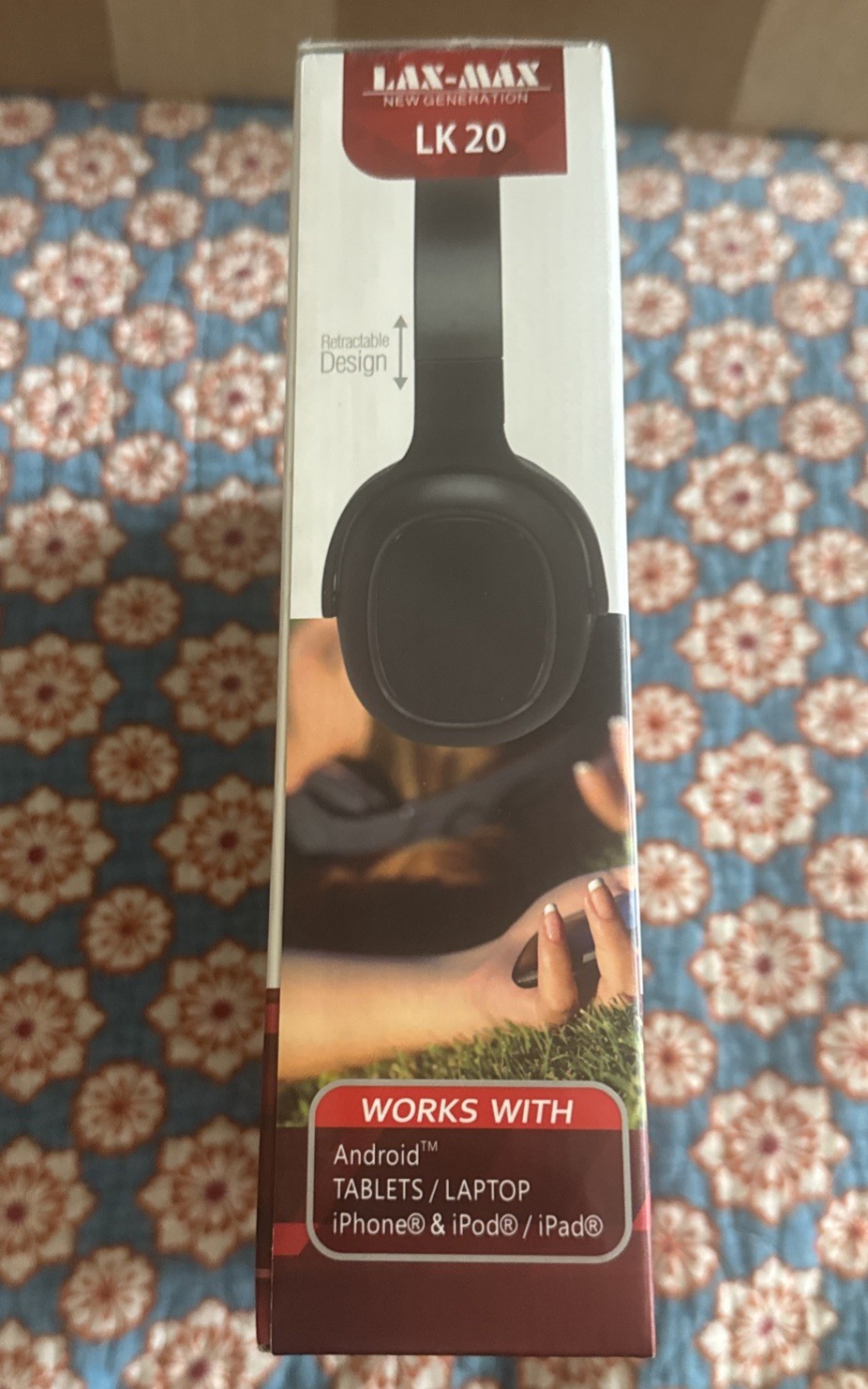LAX-MAX LK 20 Wireless Headphones RGB Light Rotating Retractable Soft Cushion