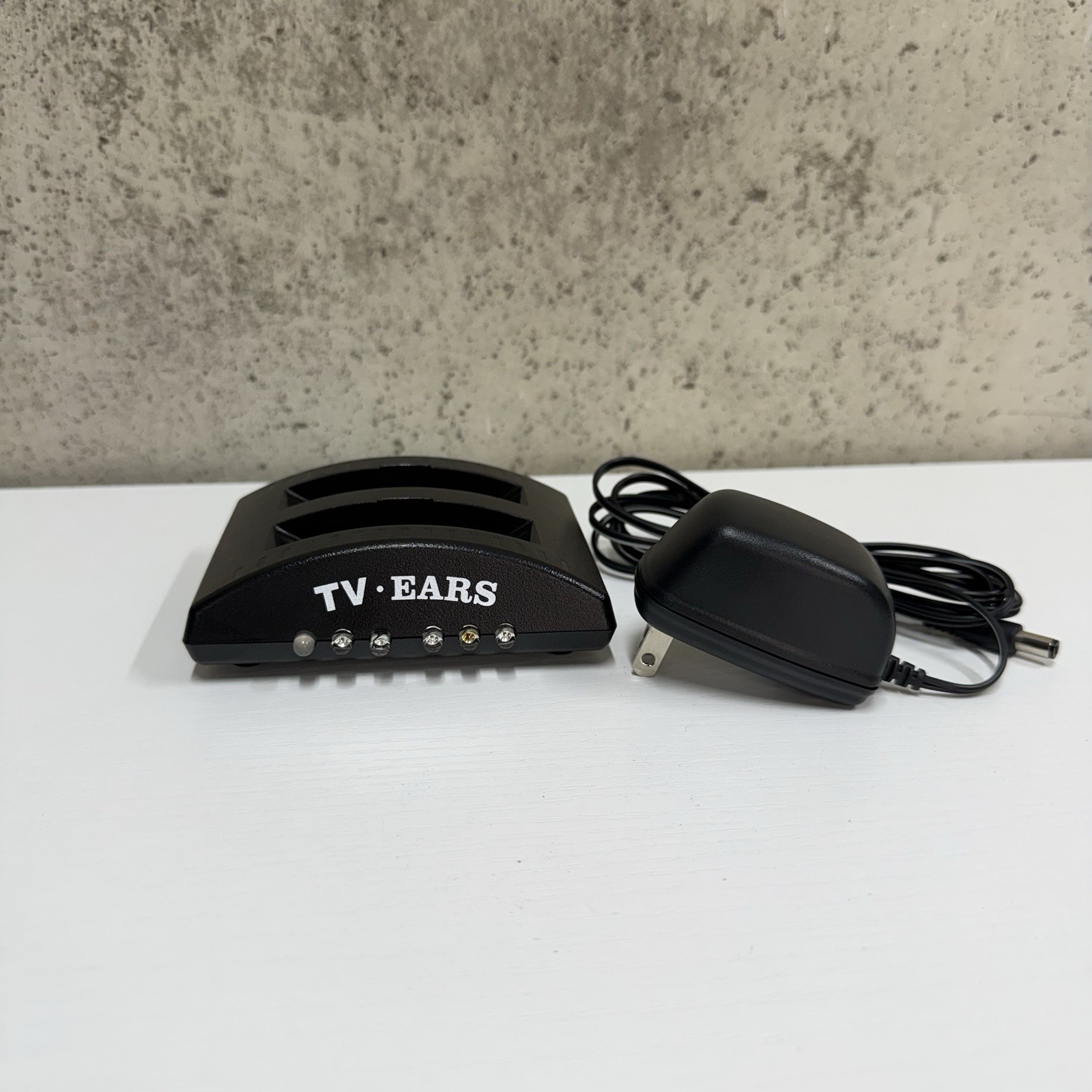 TV Ears Original 2.3 MHz Analog Dual Wireless Headset System 10300 2 Headsets