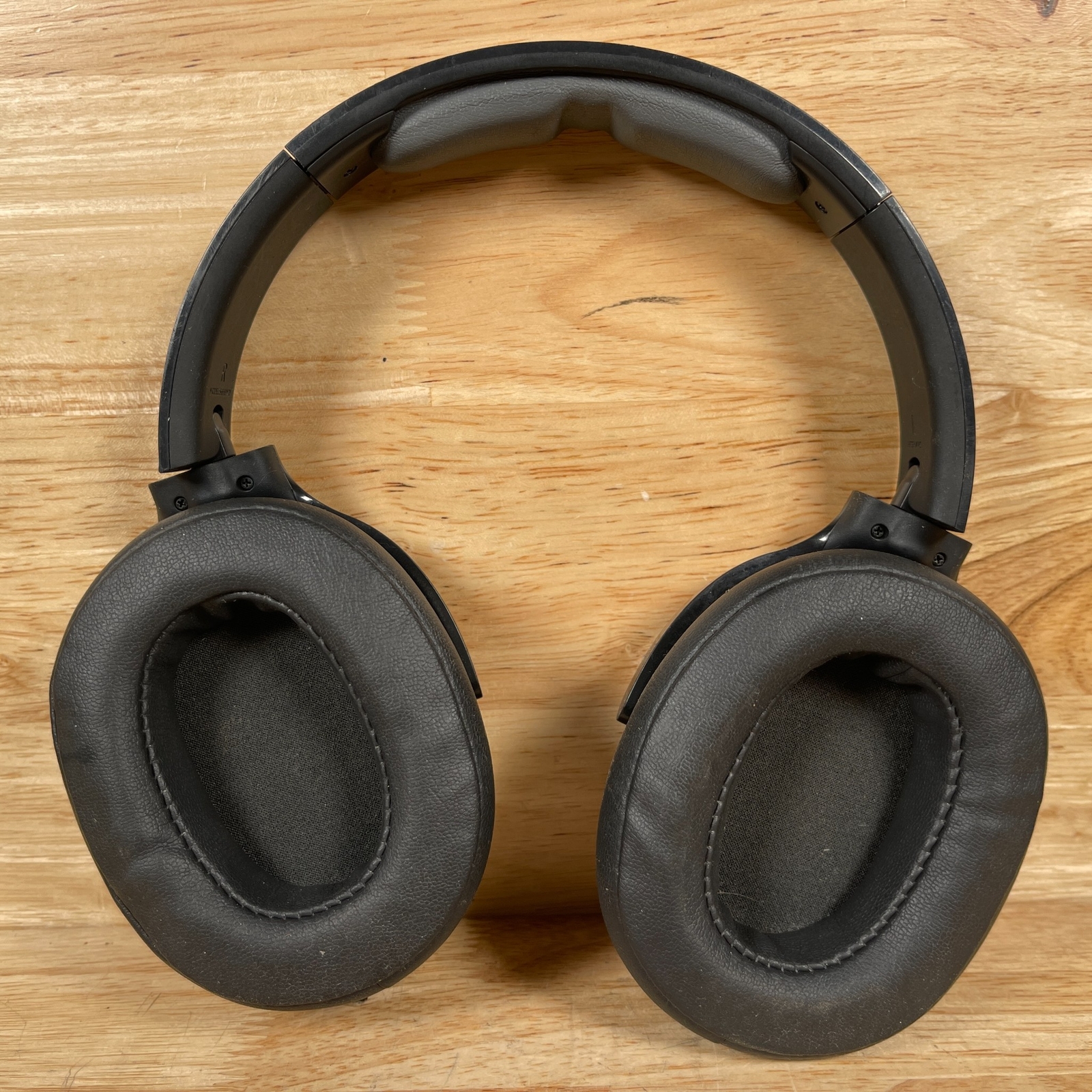 Black Active Noise Canceling On-the-Ear Headphone Demo Unit – For Parts
