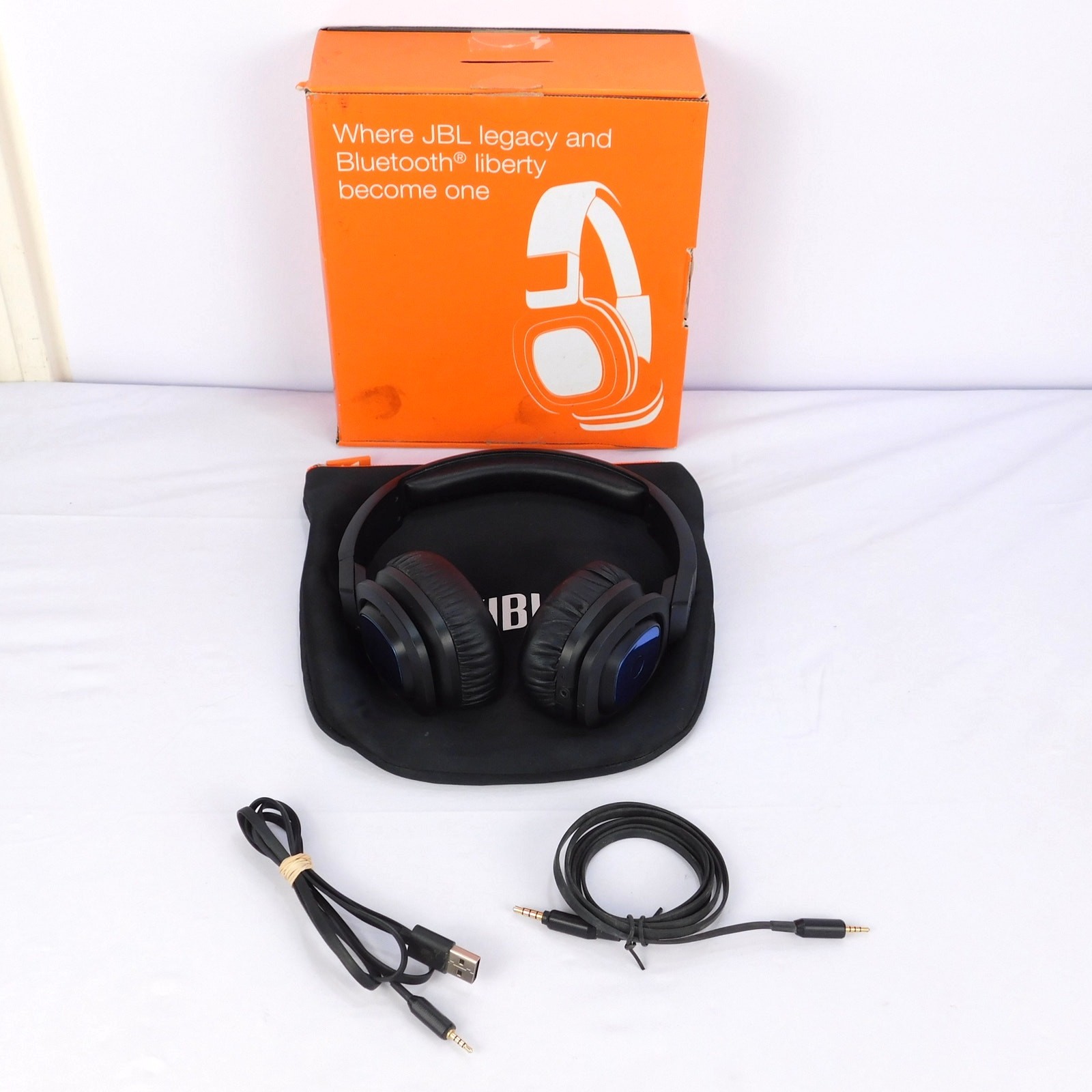 JBL J56BT Wireless Bluetooth Headphones On Ear Tested With Box Bag And Cords