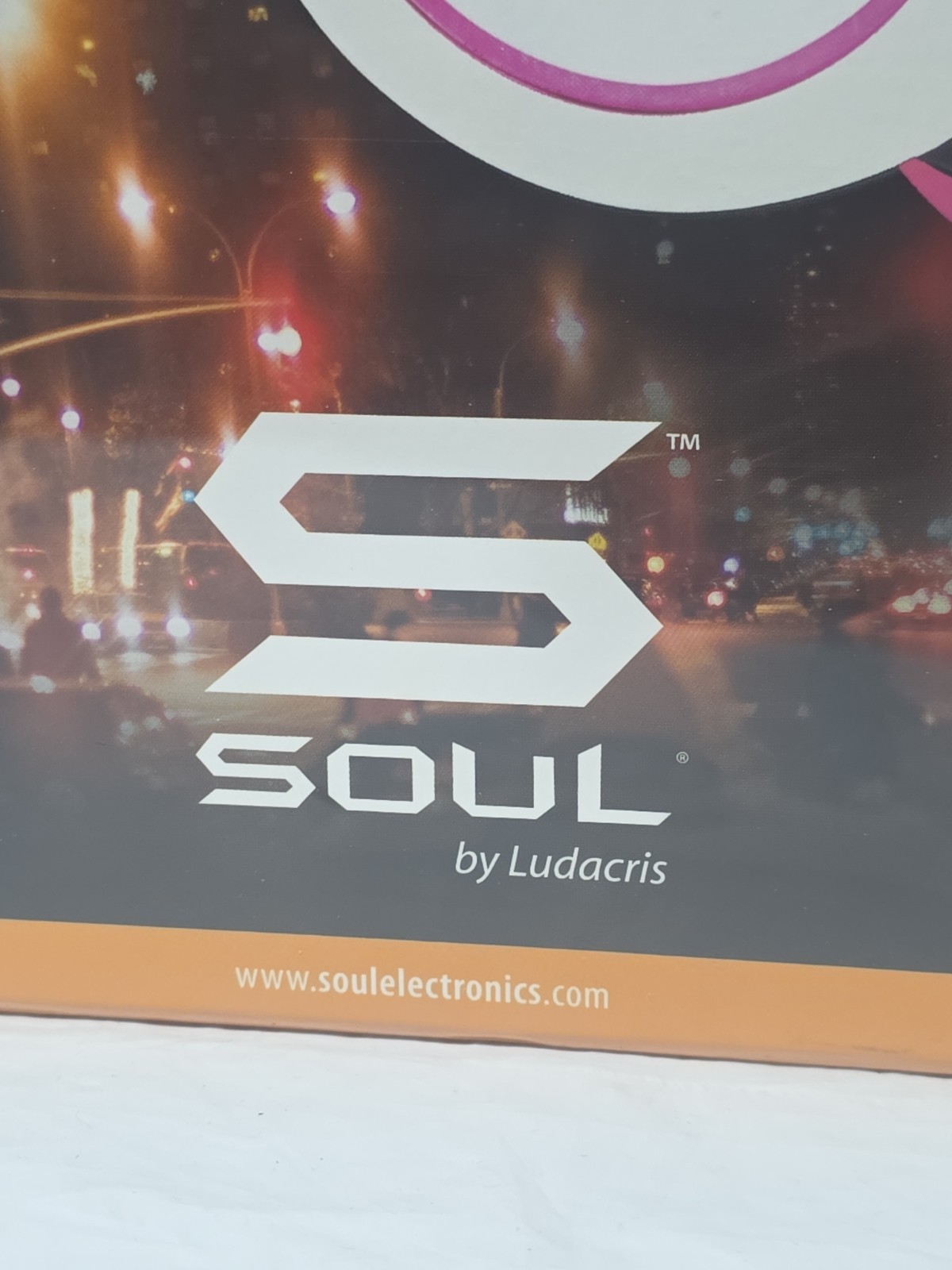 SOUL SL100 Headphones Unisex OS White Ultra Dynamic On-Ear Ludacris NEW Wired