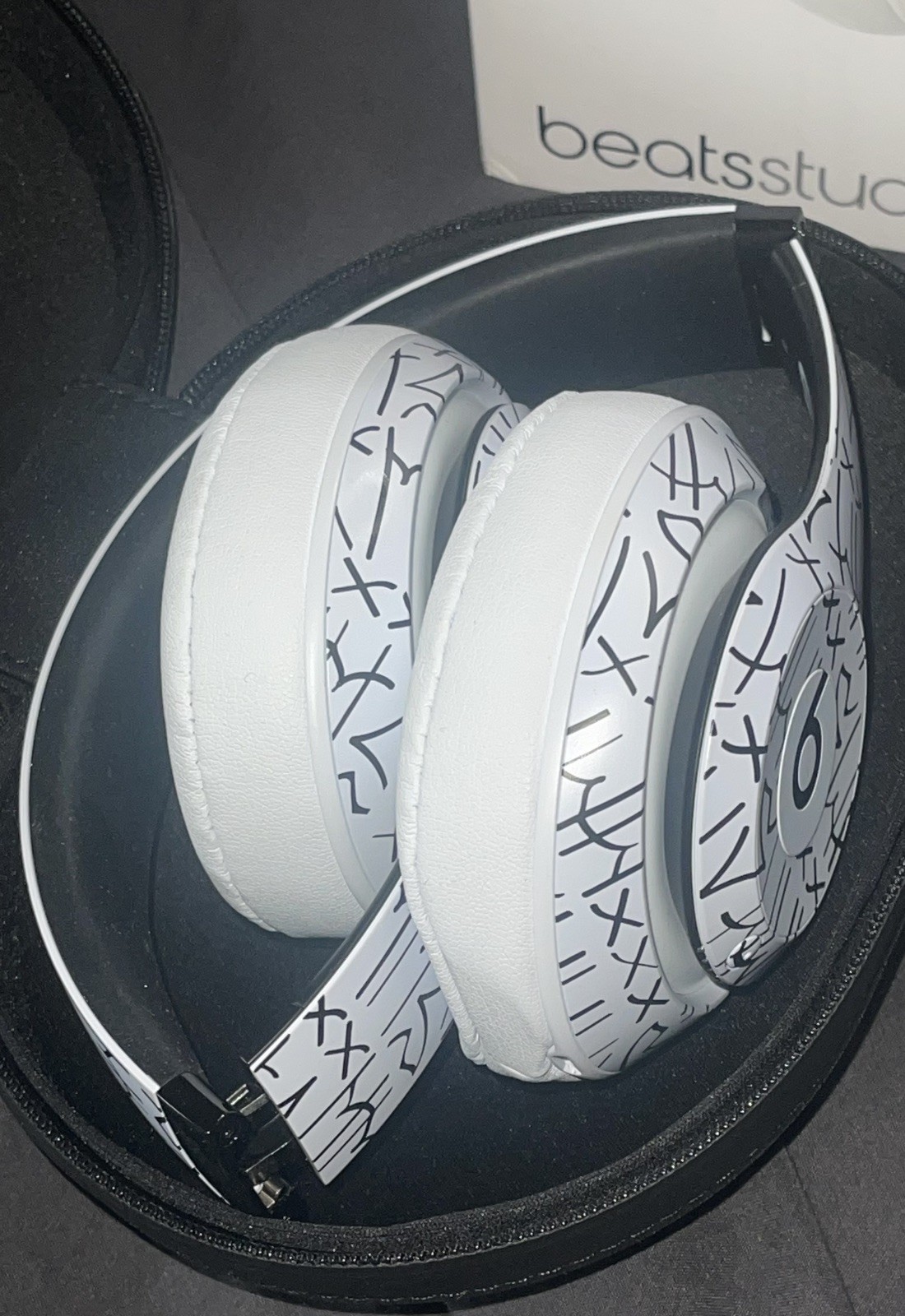Rare Beats Studio 3 Wireless X Neymar Jr Custom Headphones Limited Edition
