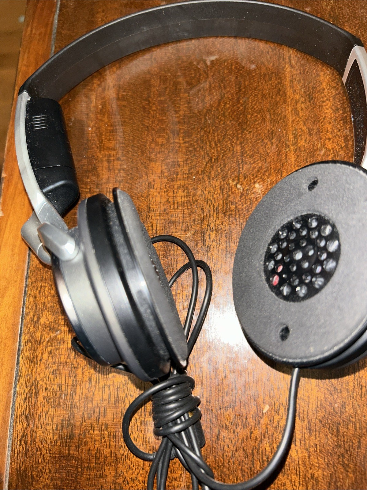 Sony Stereo Active Noise Cancelling Corded Headphones Over-Ear Sony MDR-NC6 -GUC