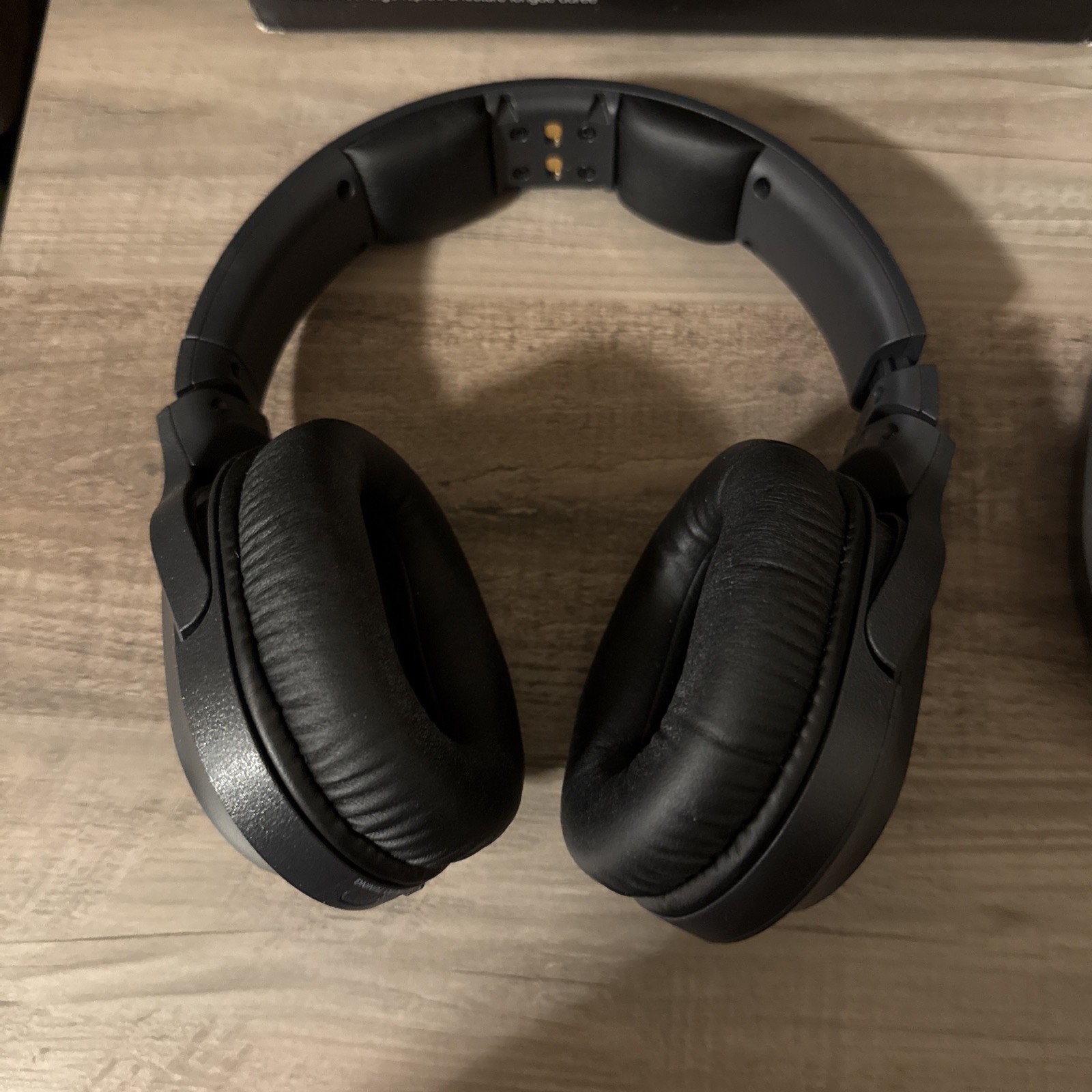 Sony RF985RK Black Wireless Noise Cancellation Headphones