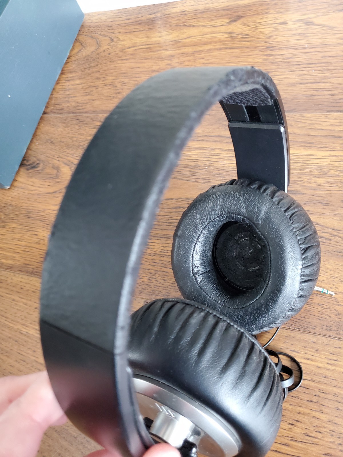 Sony MDR-XB500 Black Stereo Headphones with Extra Bass – Black