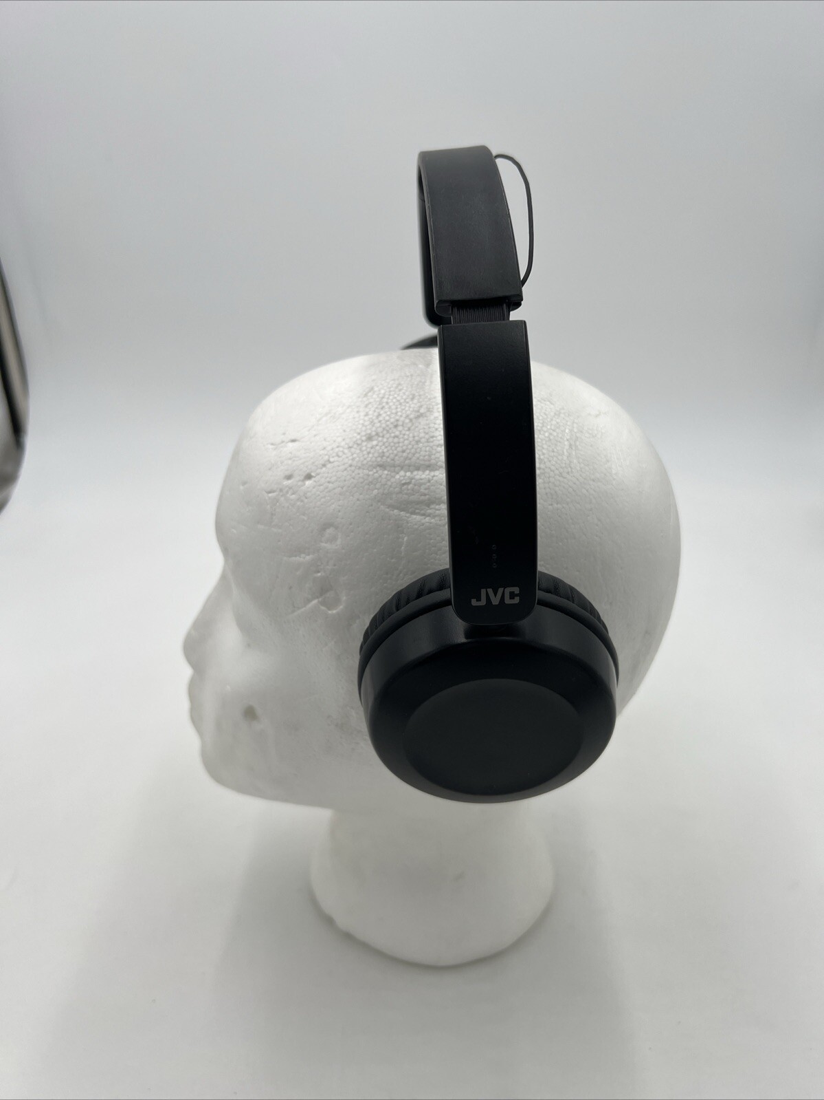 JVC Kenwood HA-S31M Powerful Sound Wire Headphones