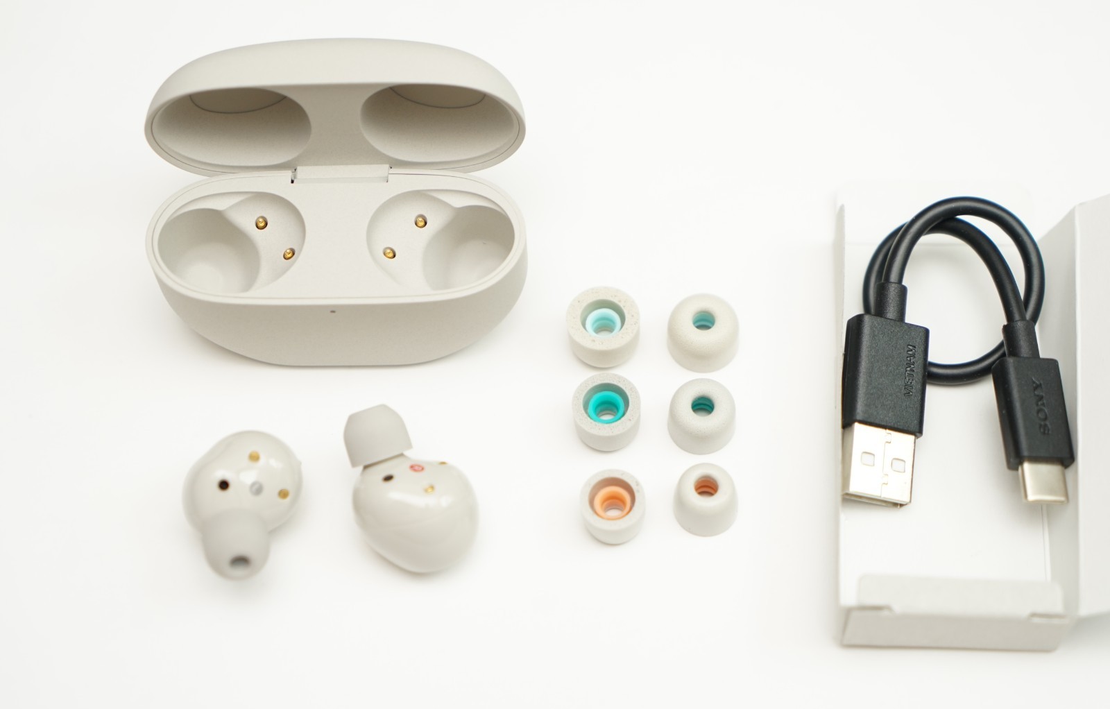 SONY WF-1000XM5/S Headphones Bluetooth Noise Canceling WF1000XM5 Silver/Beige