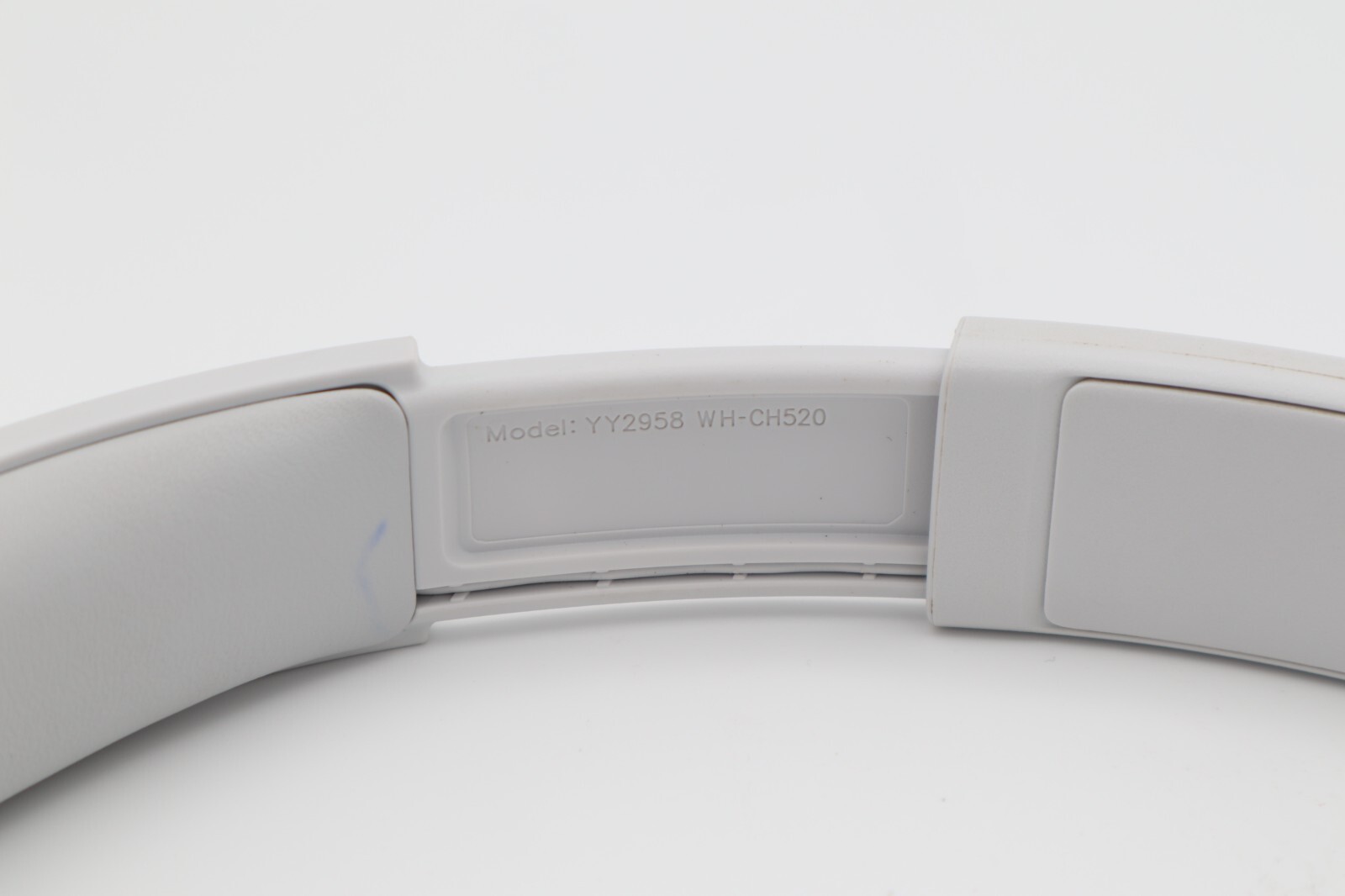 Sony CH520W.CE7 Wireless Bluetooth Headphones & 50+ Hours Battery Life, White