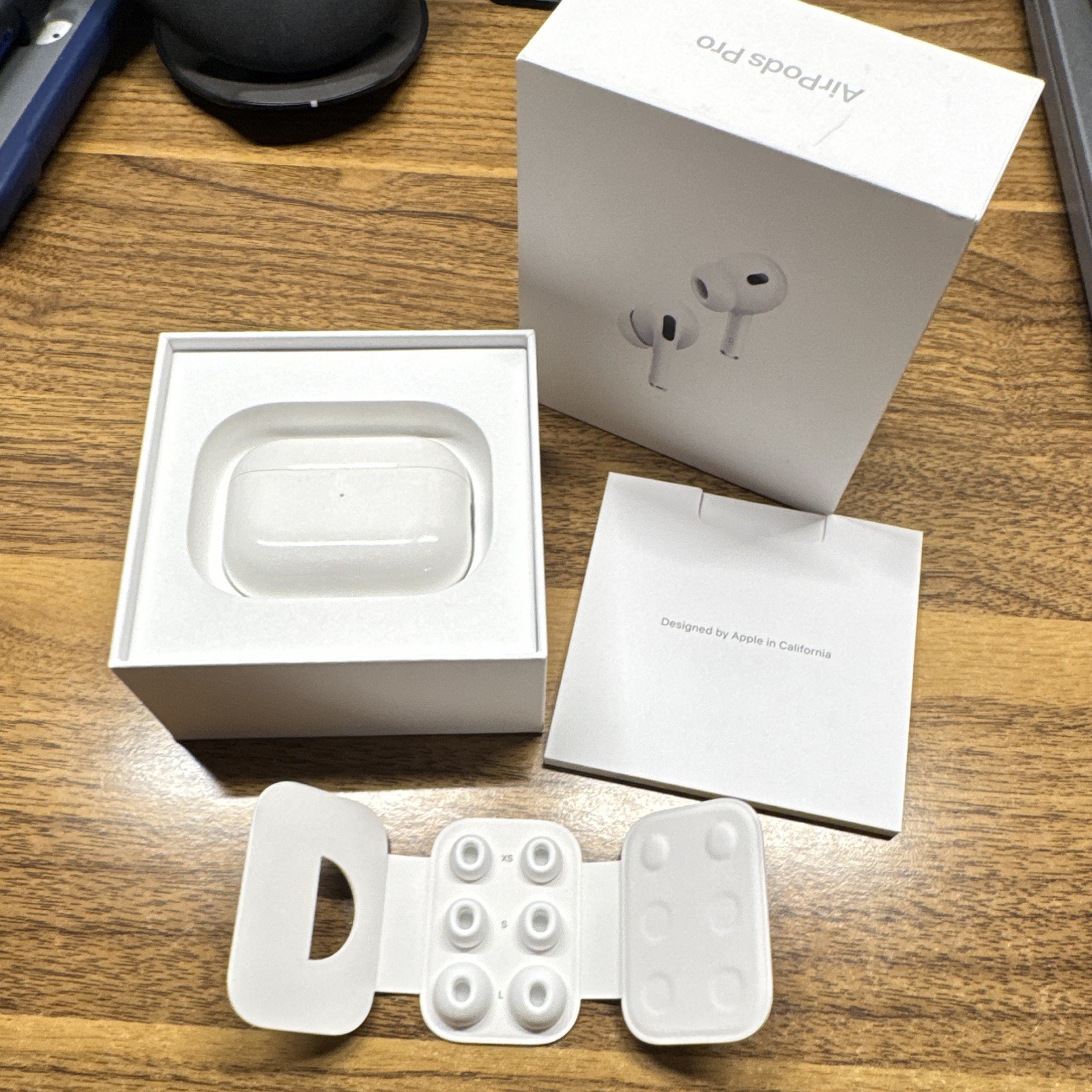 Apple AirPods Pro 2nd Gen Wireless Bluetooth In-Ear Earbuds w/ Case Box Tips