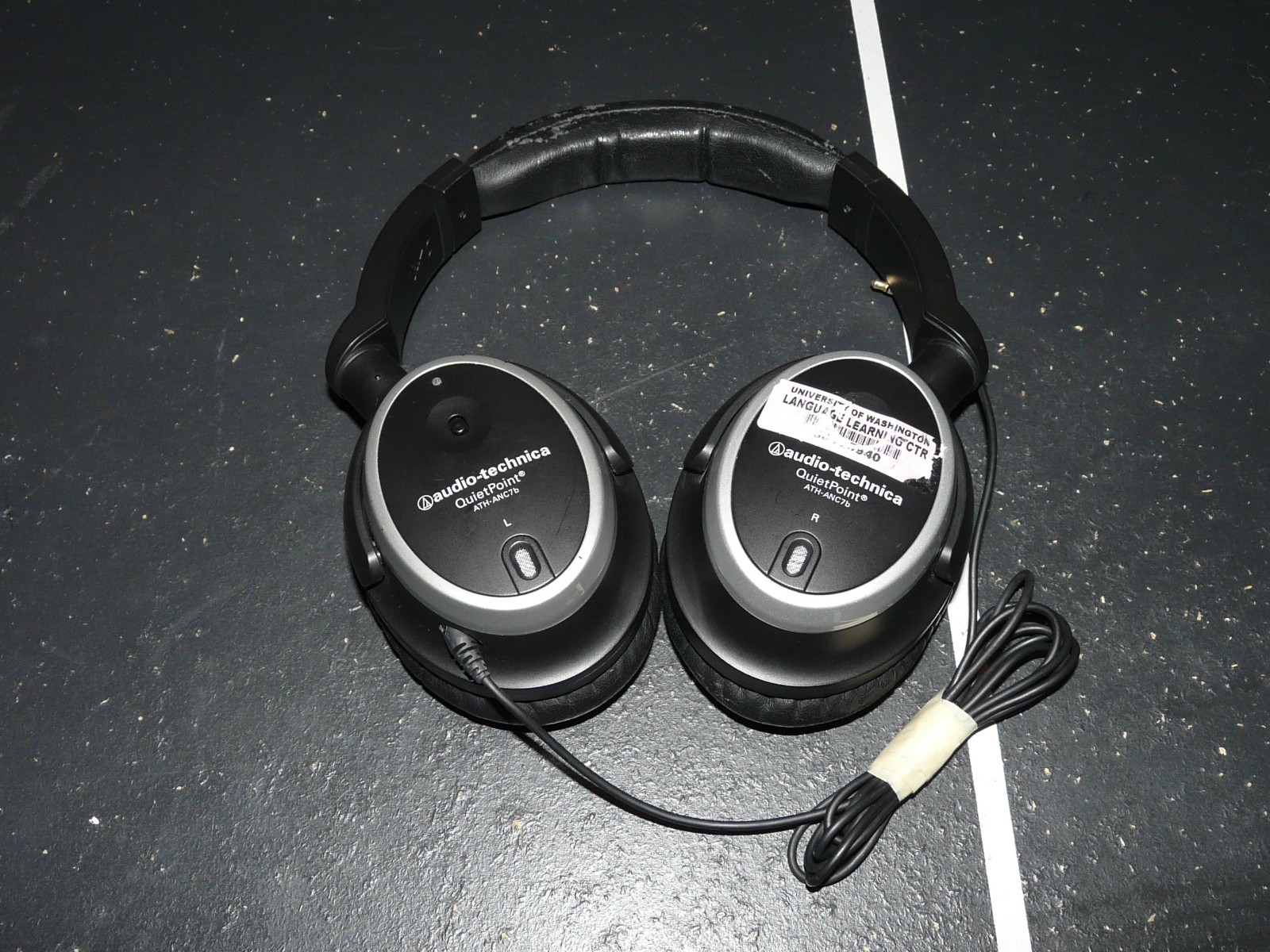 Audio-Technica ATH-ANC7b QuietPoint Active Noise Cancelling Headphones AS-IS