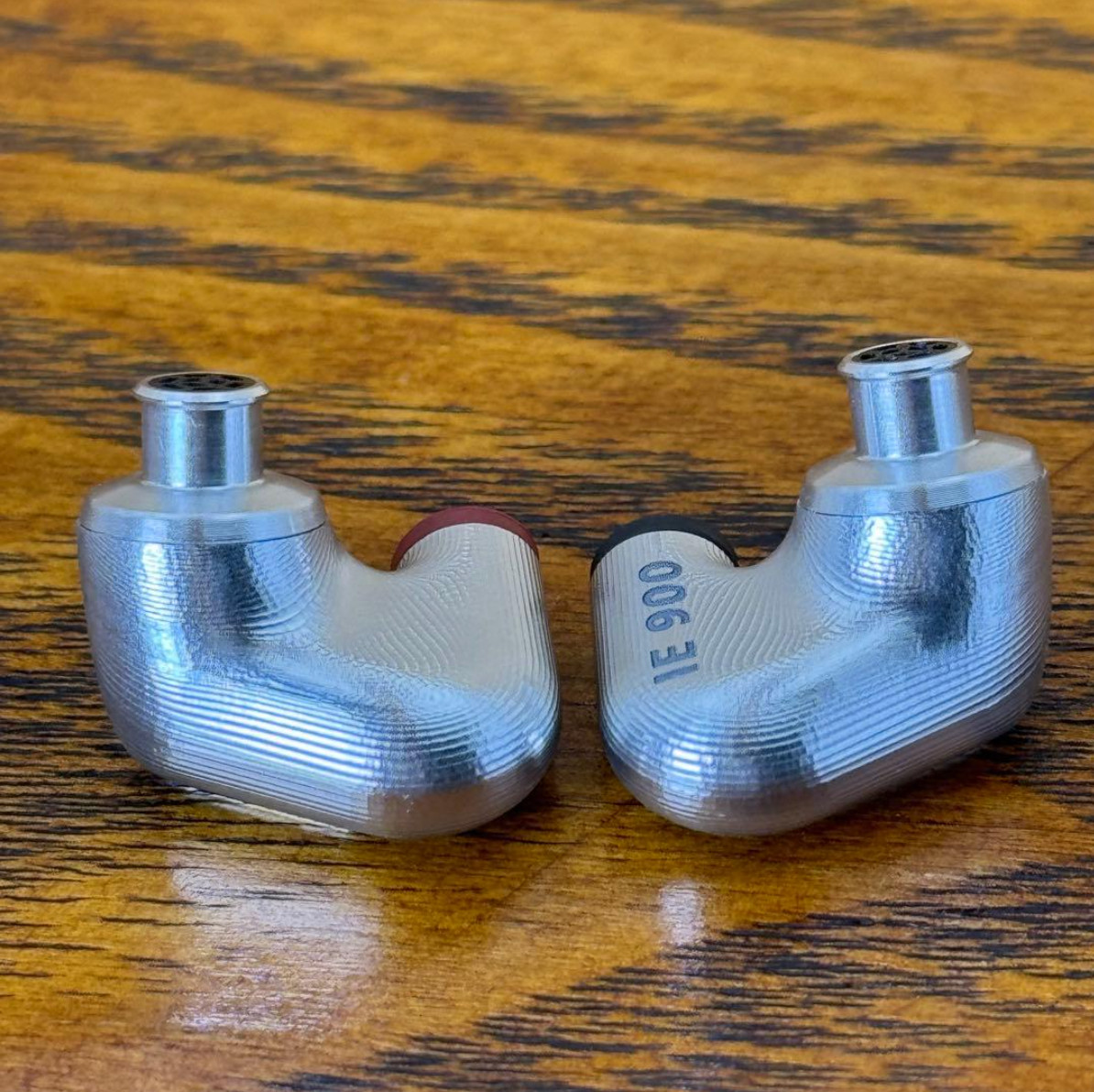 Sennheiser IE 900 Wired Audiophile Headphones Silver Confirmed Operation Used