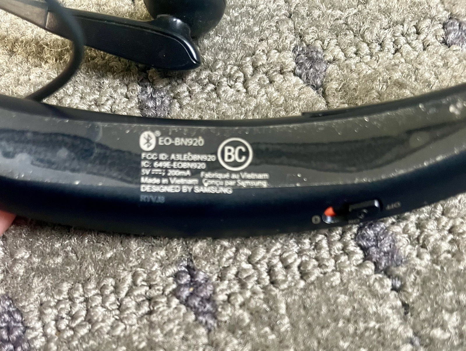 Samsung Level U EO-BG920 Bluetooth Stereo Headset Behind Neck Rare