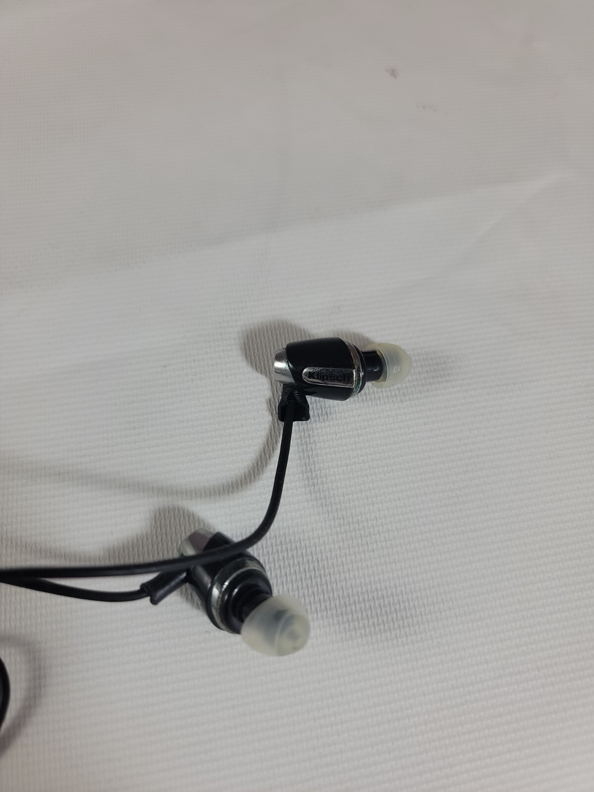 Klipsch Image S4i Noise Isolating Black Headphones -1st Gen Round Cable