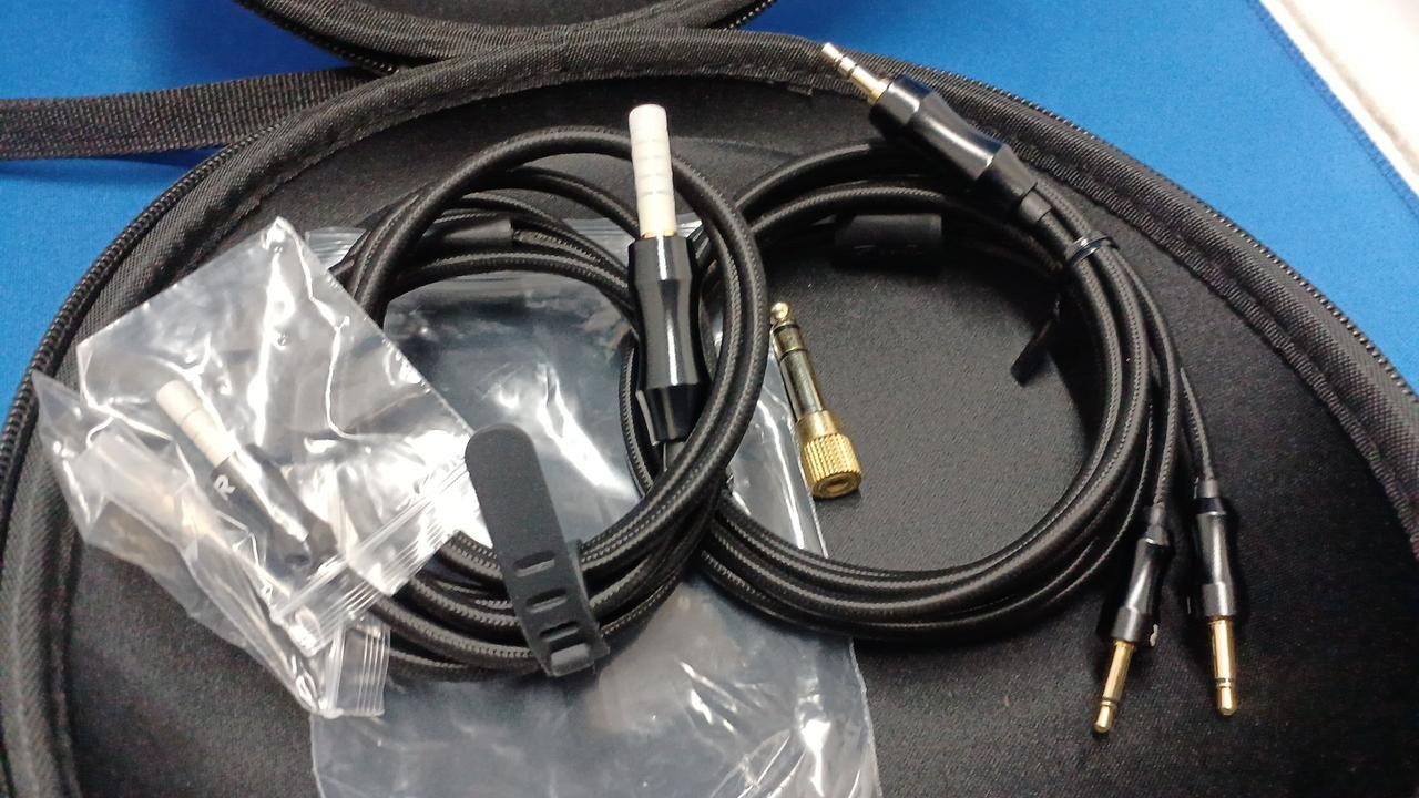 FIIO FT1 Back Planar Magnetic Wired Hi-Fi Closed-Back Over Ear Headphone
