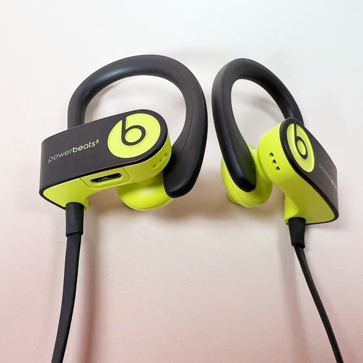 Beats by Dr. Dre Powerbeats 3 Wireless In-Ear Bluetooth Headphones Black Green