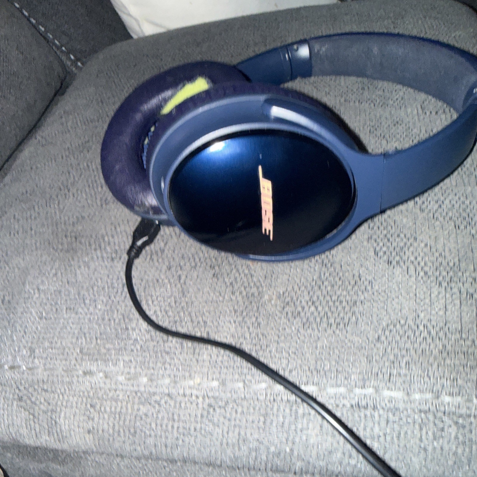 Bose QuietComfort 35 II Wireless Headphones Midnight Blue Rose Gold QC35 II