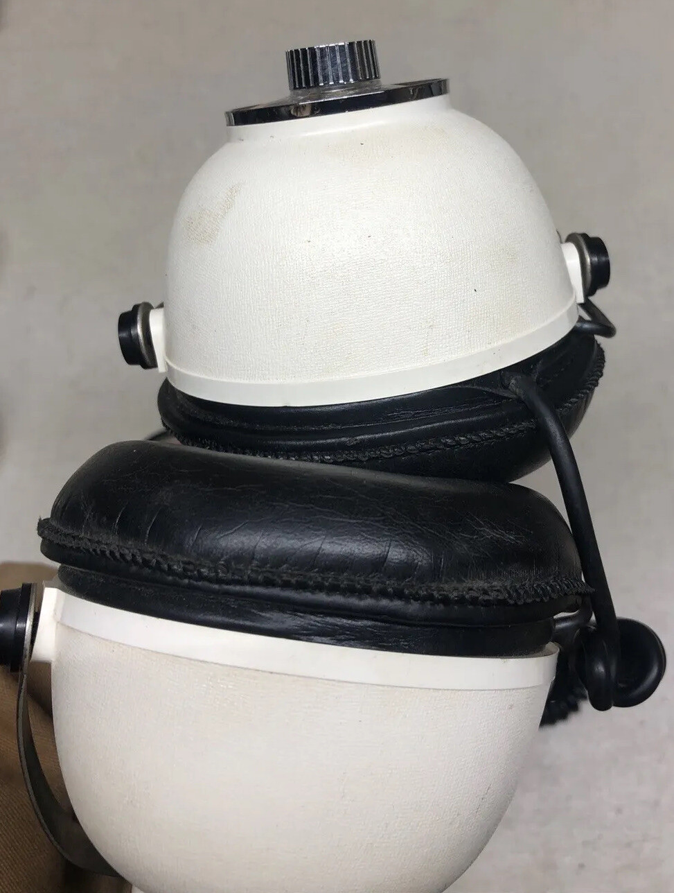 Lykes SHP 500 Stereo Headphones- White Untested