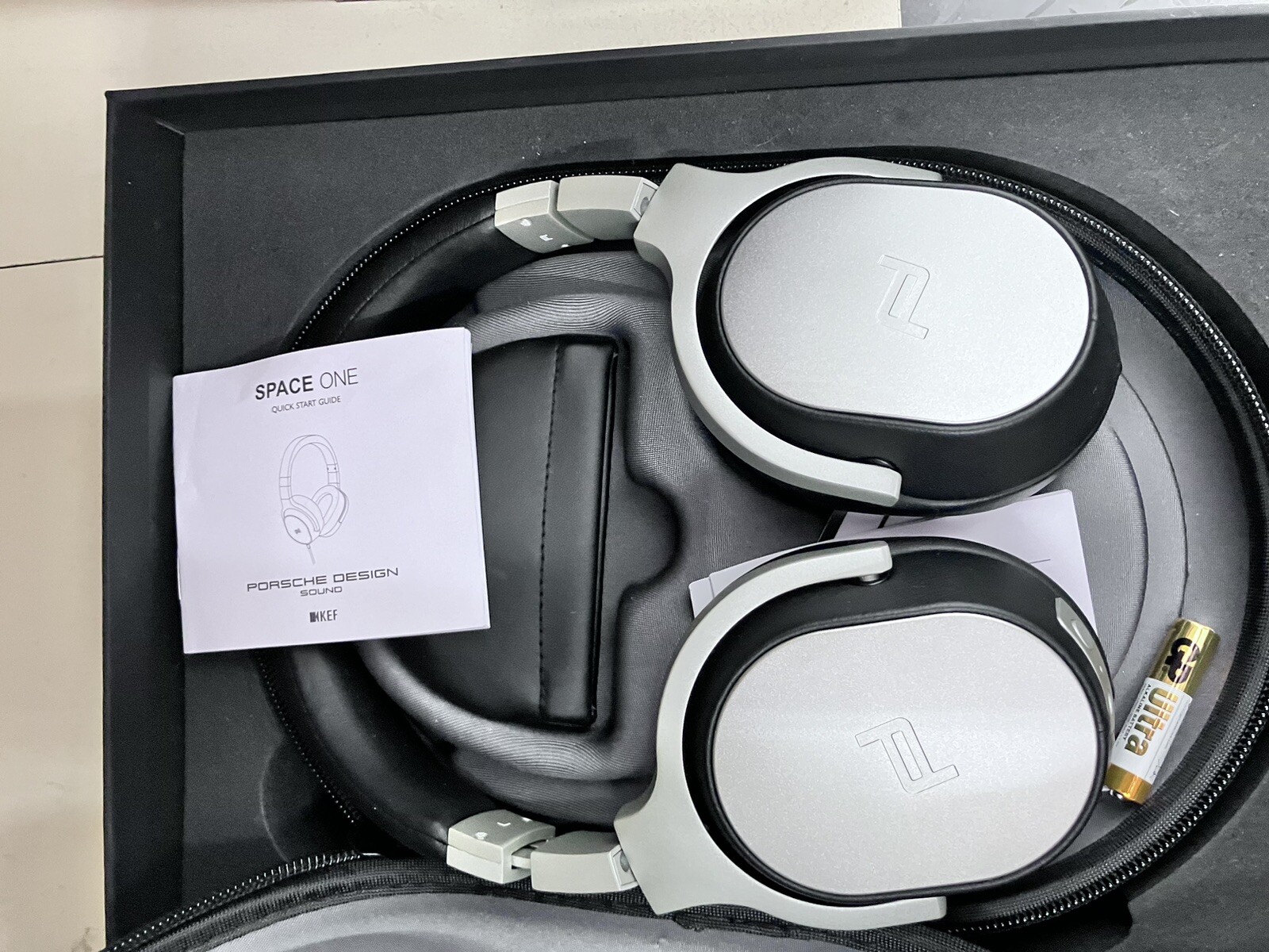 KEF Space One Porsche Wireless Headphones Noise-cancelling New, Open Box BT