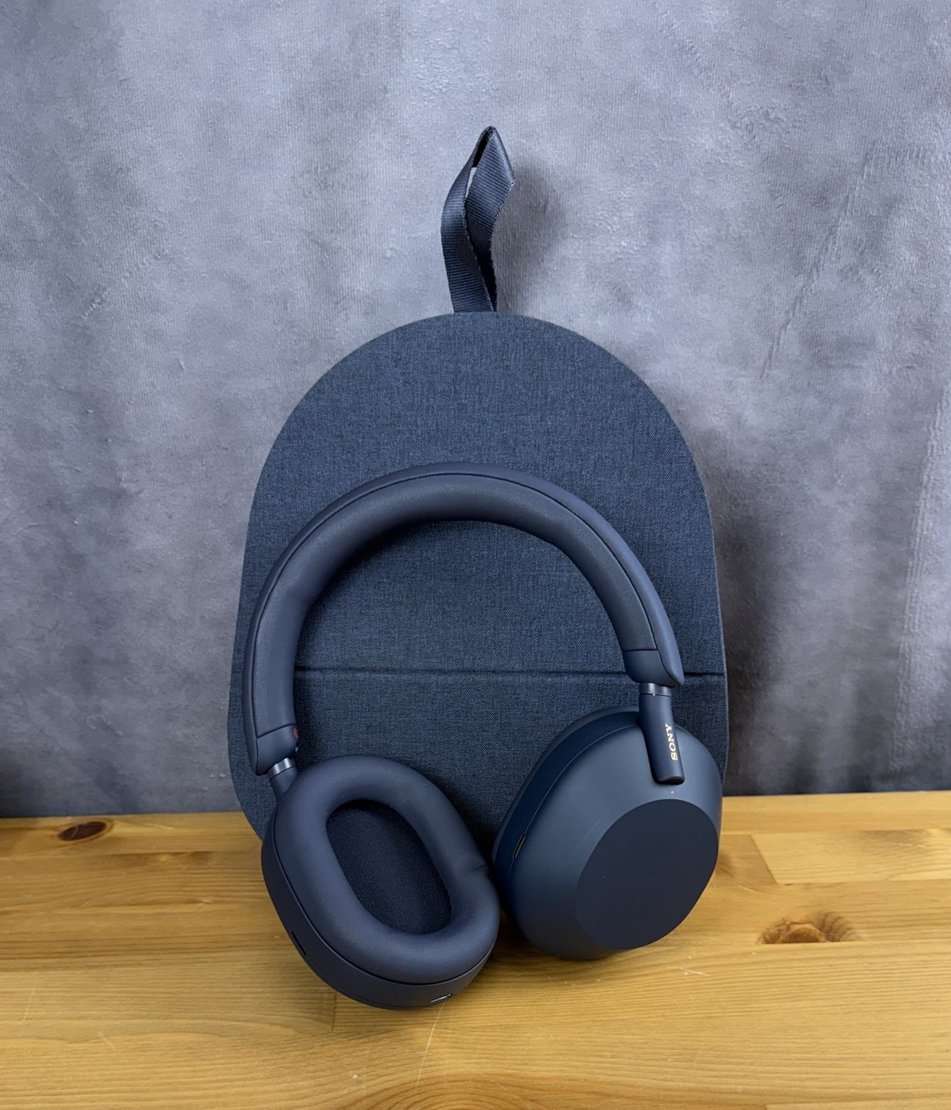 Sony WH-1000XM5 Premium Noise Canceling Headphones – Navy
