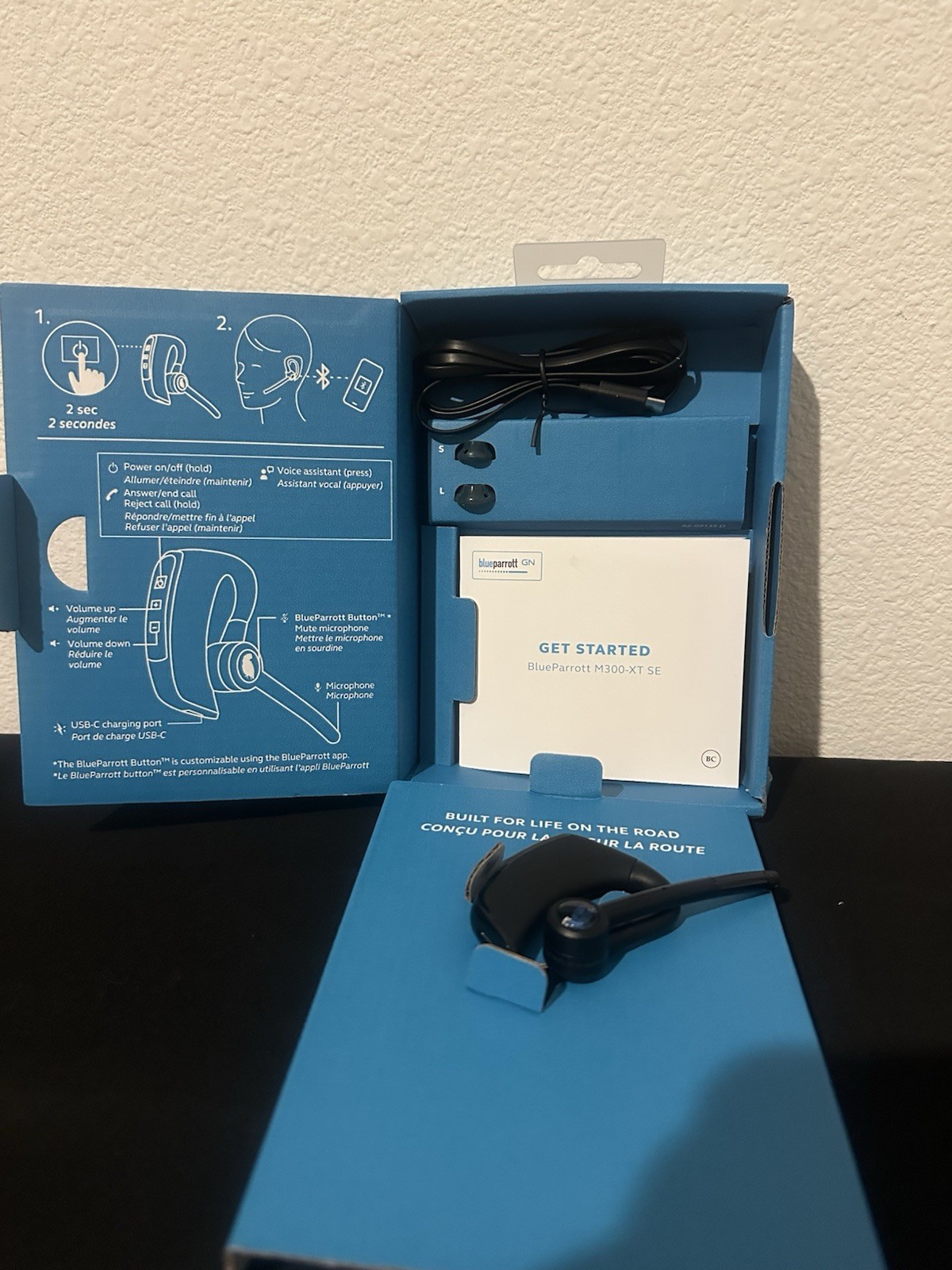Blue Parrot M300-XT SE Noise Cancelling Bluetooth Headset-Black (204440)
