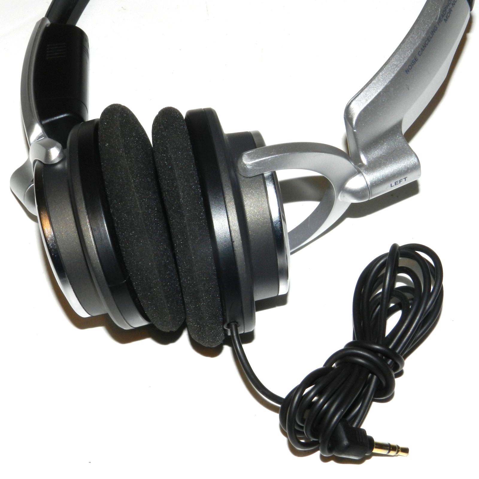 Sony MDR-NC6 Noise Canceling Headphones Wired Over-Ear Tested Working
