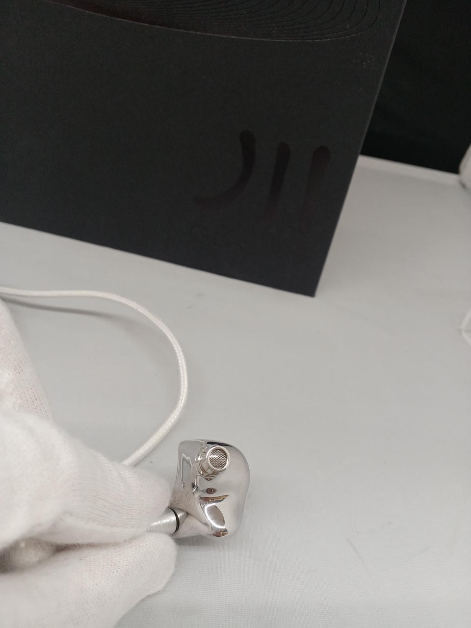 DUNU-TOPSOUND Glacier River Earphones 9-driver in-ear headphones