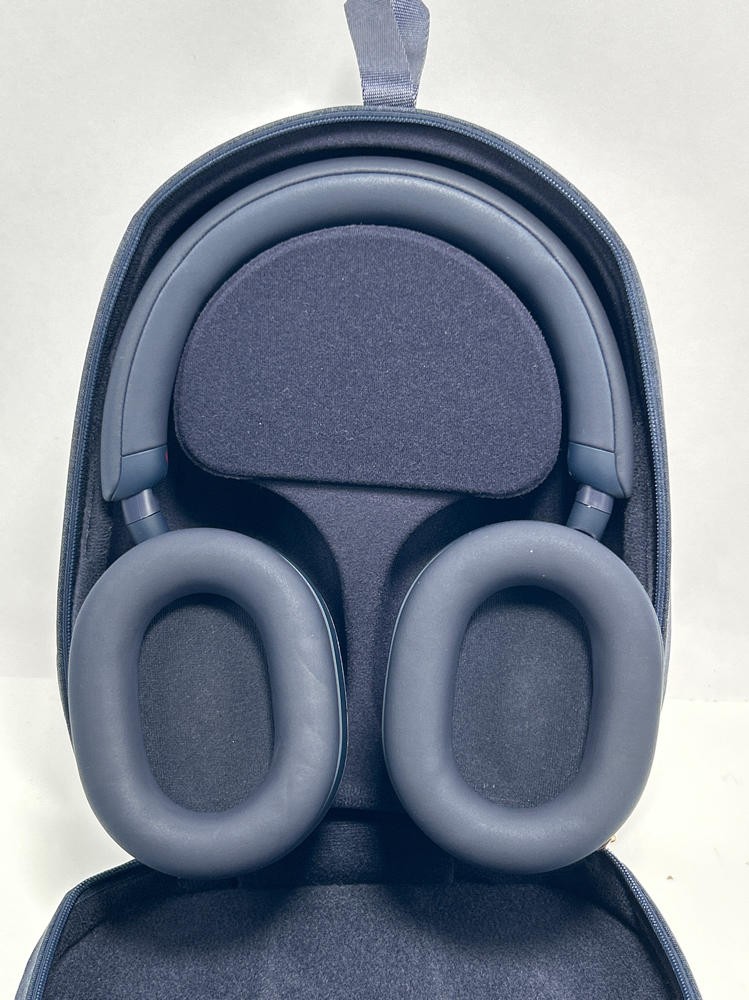 Sony WH-1000XM5 Wireless Noise Canceling Bluetooth Headphones Midnight Blue