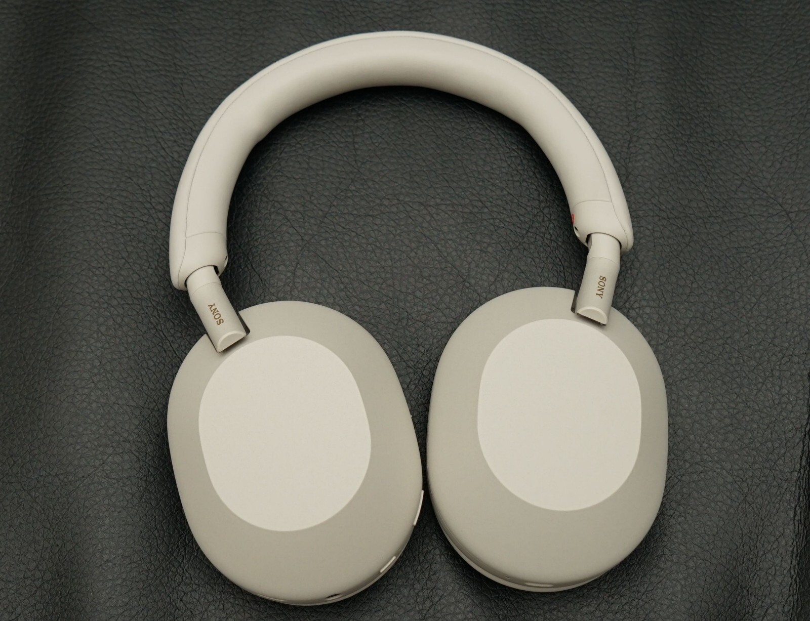 Sony WH-1000XM5/S Wireless Noise Canceling Bluetooth Headphones Beige