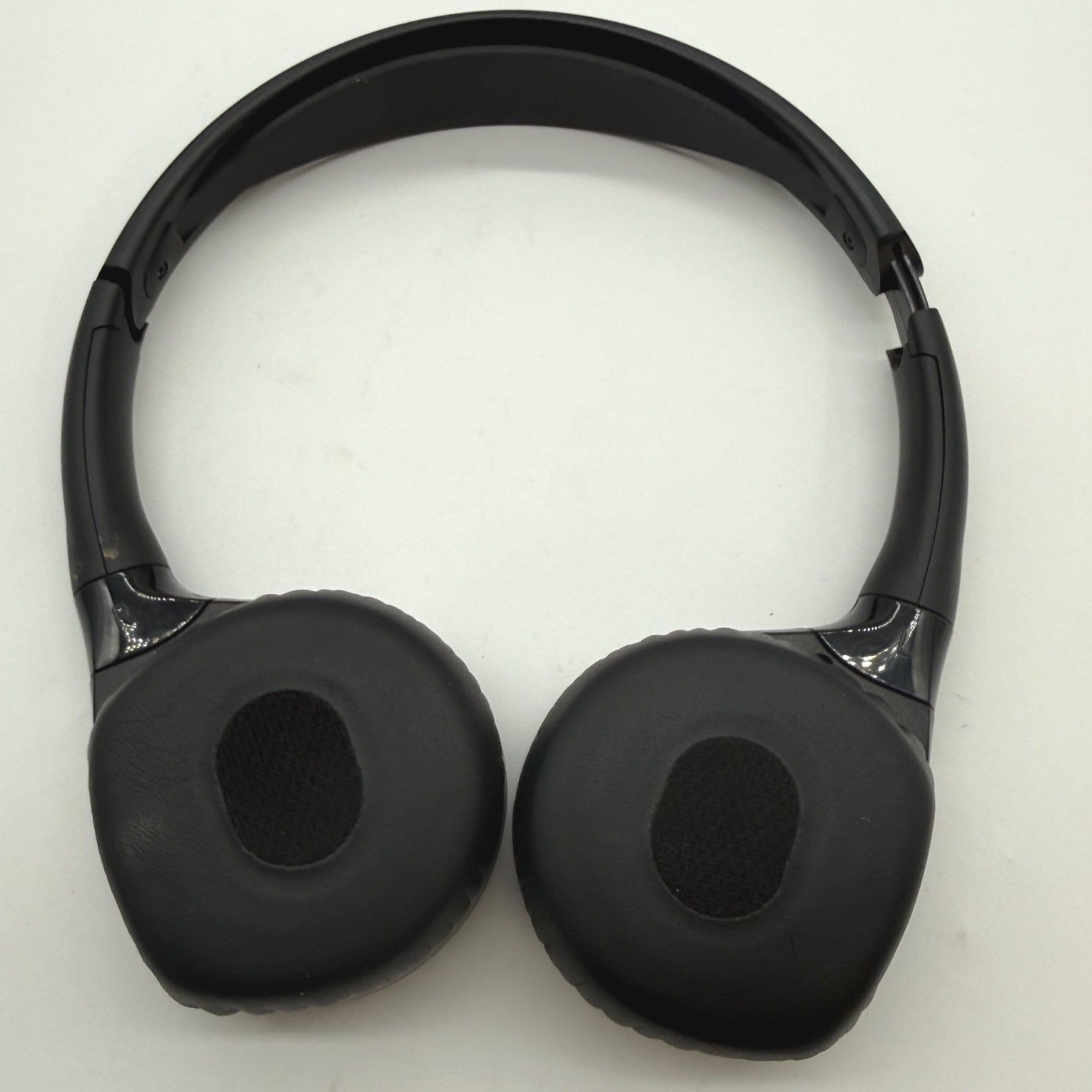 GMC Wireless Infrared IR Headphones Rear Seat Entertainment System Dual CH
