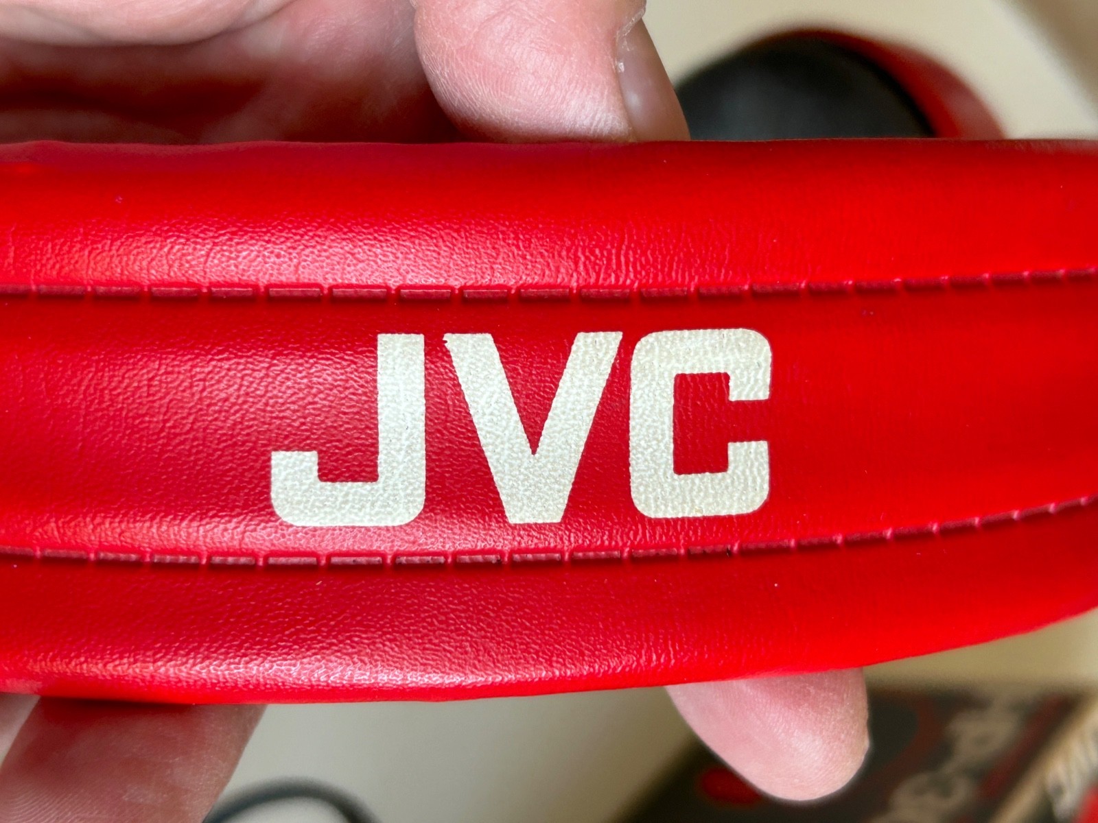 JVC HP-303R Stereo Headphones