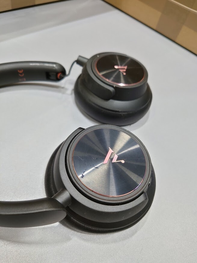 Argon Audio Quiet Storm Headphones Black Pink NOT Working
