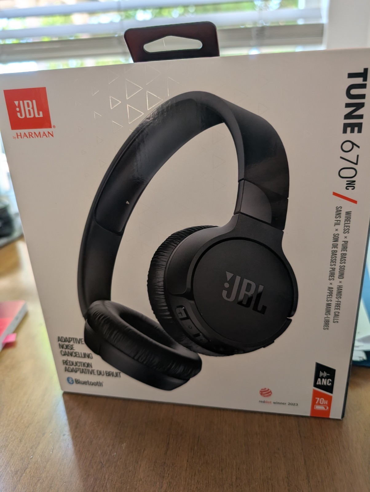 JBL TUNE 670NC Adaptive Noise Cancelling Wireless On-Ear Headphones NEW SEALED