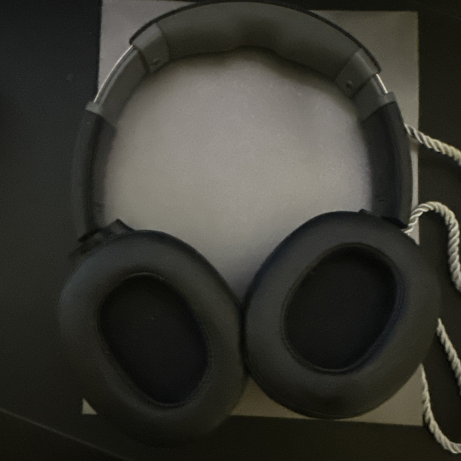 Skullcandy – Crusher Evo Wireless – Matte Black- (used works well, no charger)