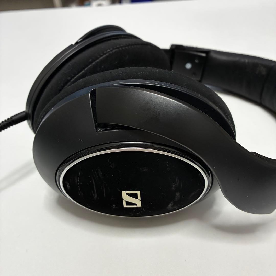 Sennheiser HD598Cs Over-Ear Headphones Genuine noise isolating Fully Working