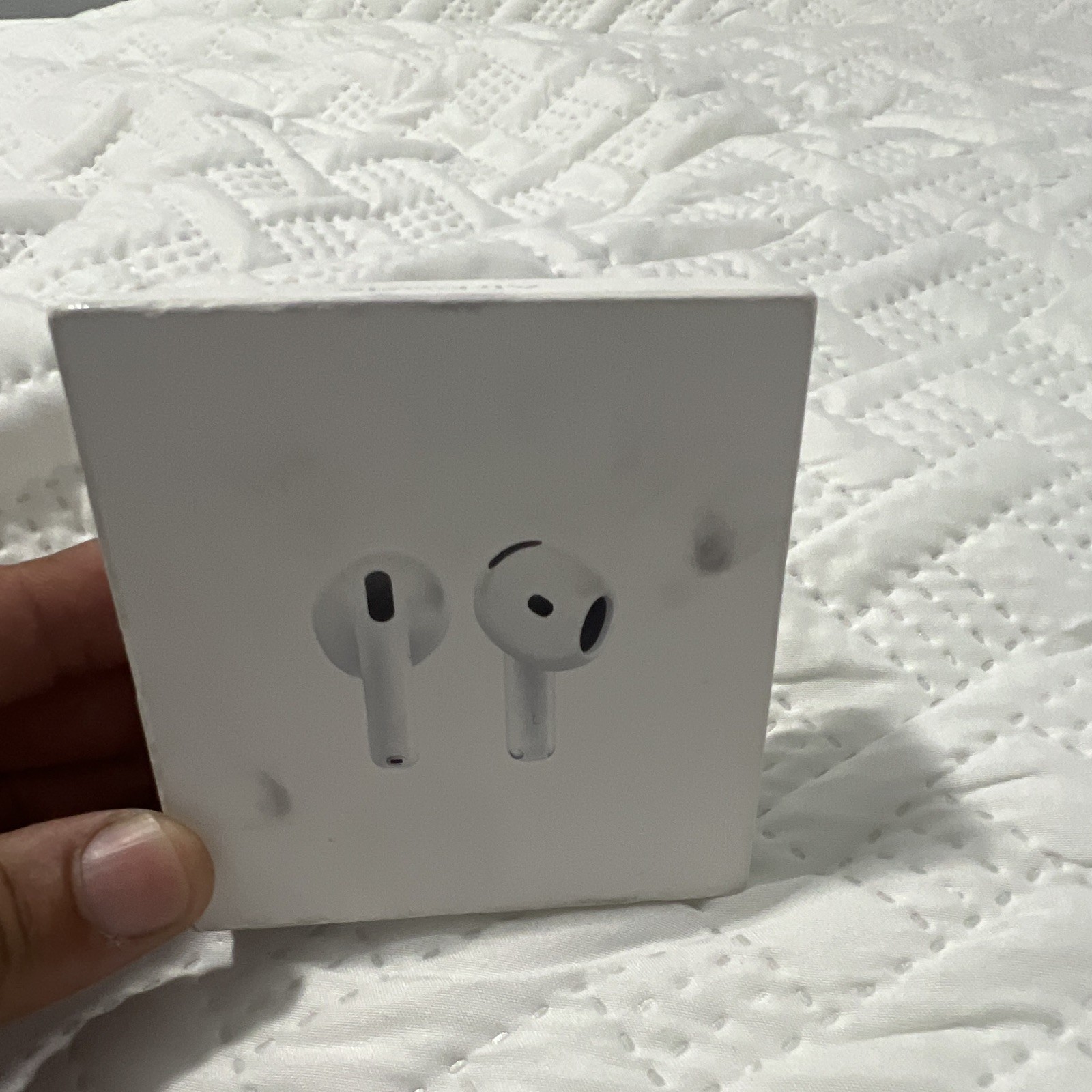 Apple AirPods 4 Wireless Bluetooth In-Ear Earbuds, White (Double Earpieces)