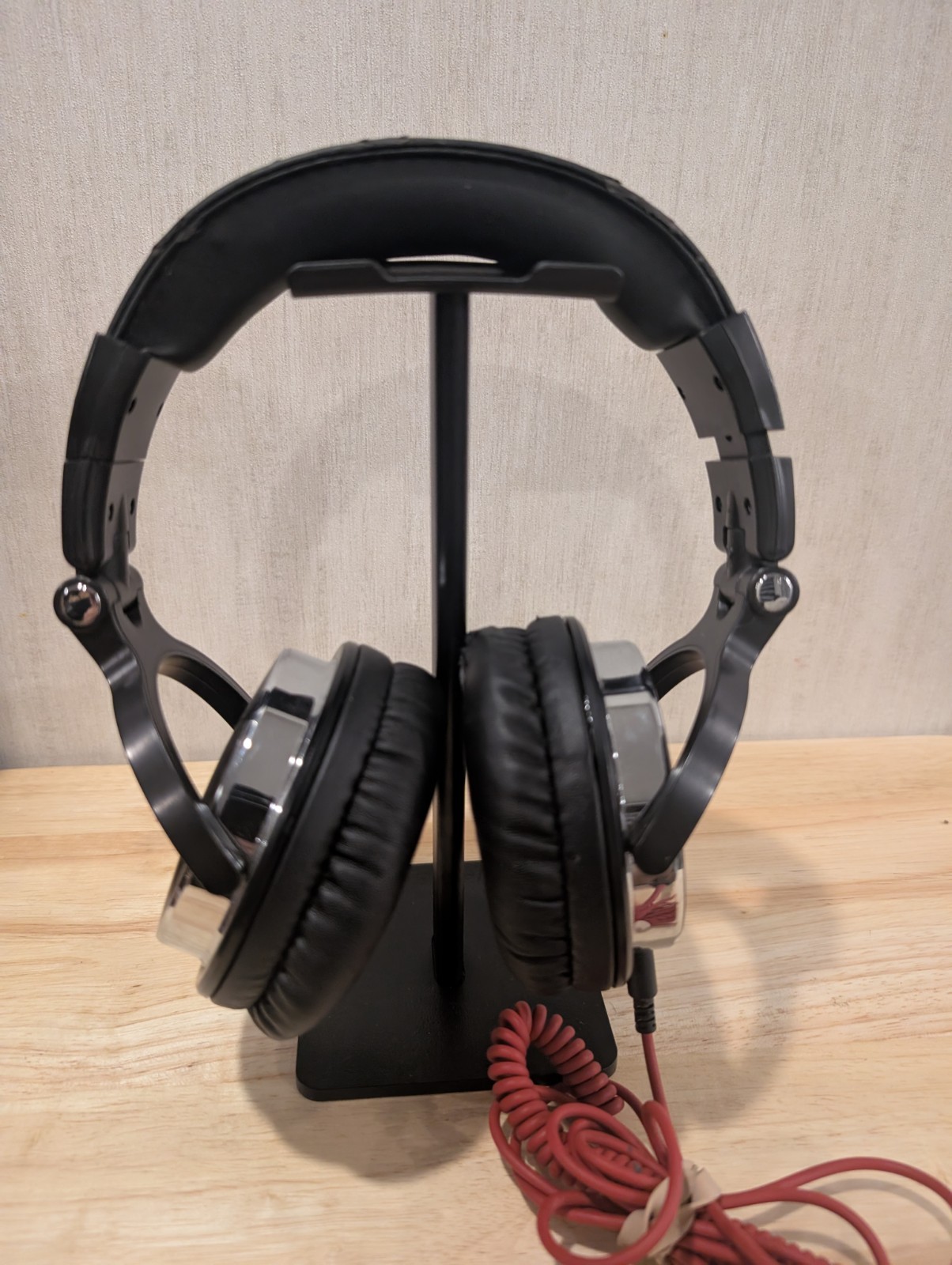 OneOdio Studio Pro 10 Wired Over Ear DJ Headphones Black w/ Coiled Cable