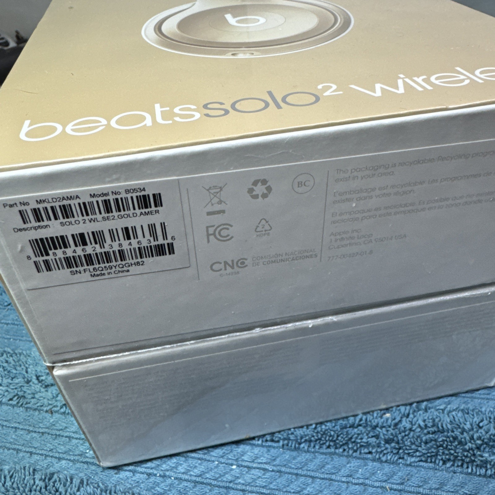 Beats Solo2 by Dr Dre Special Edition Wireless Headphones Gold New In Box Sealed