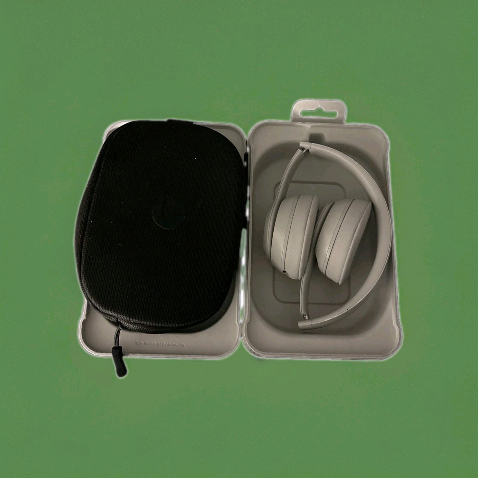 Beats By Dr Dre Solo 4 Headphones Slightly Used Black Color