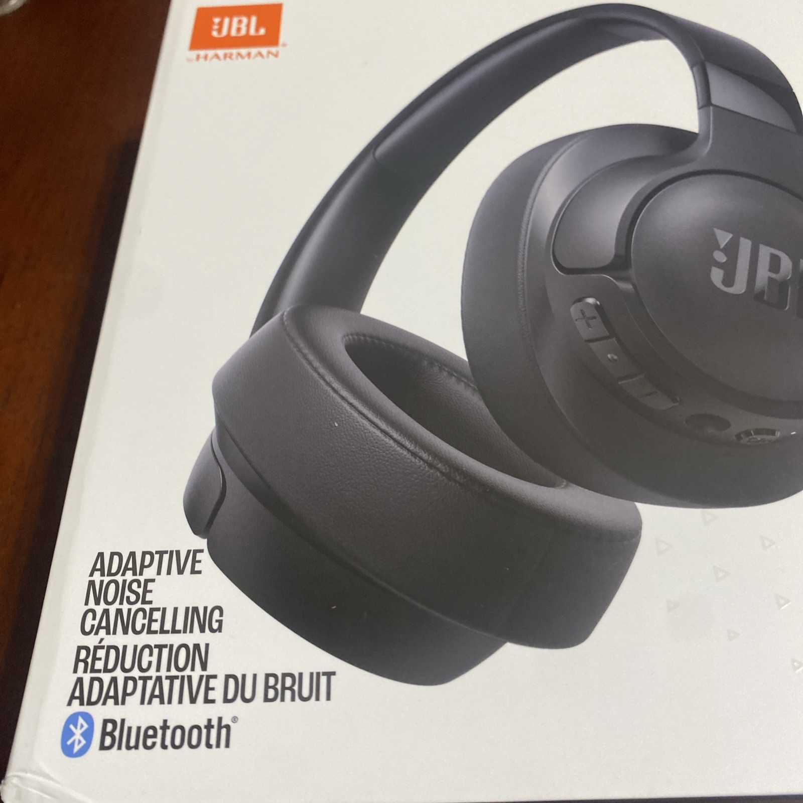 JBL Tune 770NC, Adaptive Noise Cancelling Wireless Over-Ear Headphones NEW