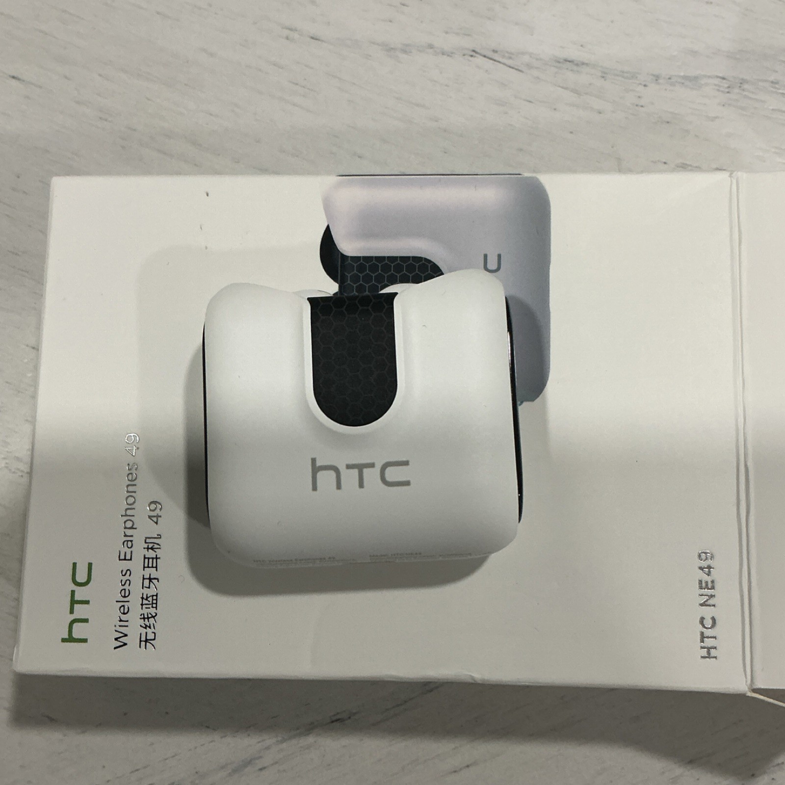 HTC NE49 Wireless Bluetooth Earphones, HD Voice, White/Black
