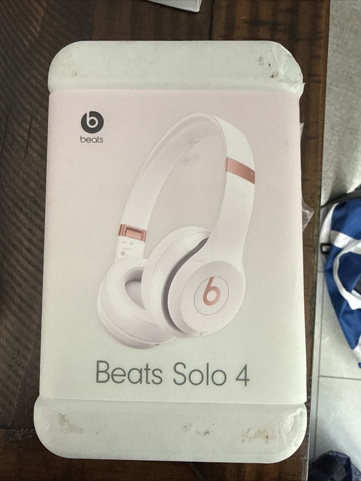 Beats Solo 4 Cloud Pink Wireless Bluetooth Headphones Sealed Brand New