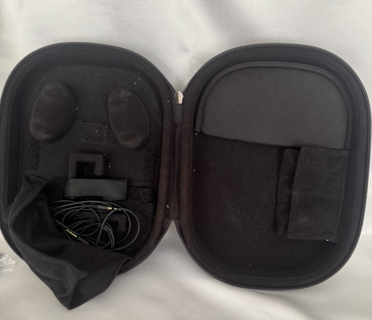 Sony MDR-NC500D Digital Noise Canceling Headphones w/ Case Battery Pack Tested