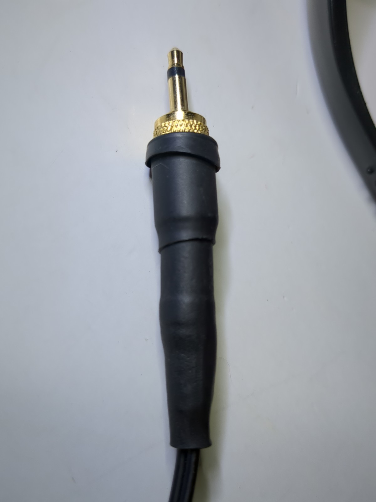 Sennheiser HD 202 Wired Headphones Black 3.5mm Jack Over Ear Tested Works