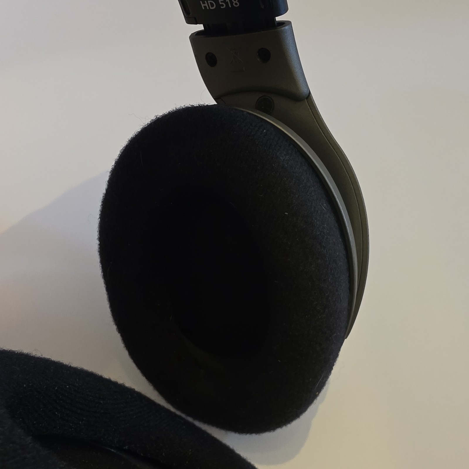 Sennheiser HD 518 Open Back Over-Ear Wired Headphones 3.5mm Black Gray Tested
