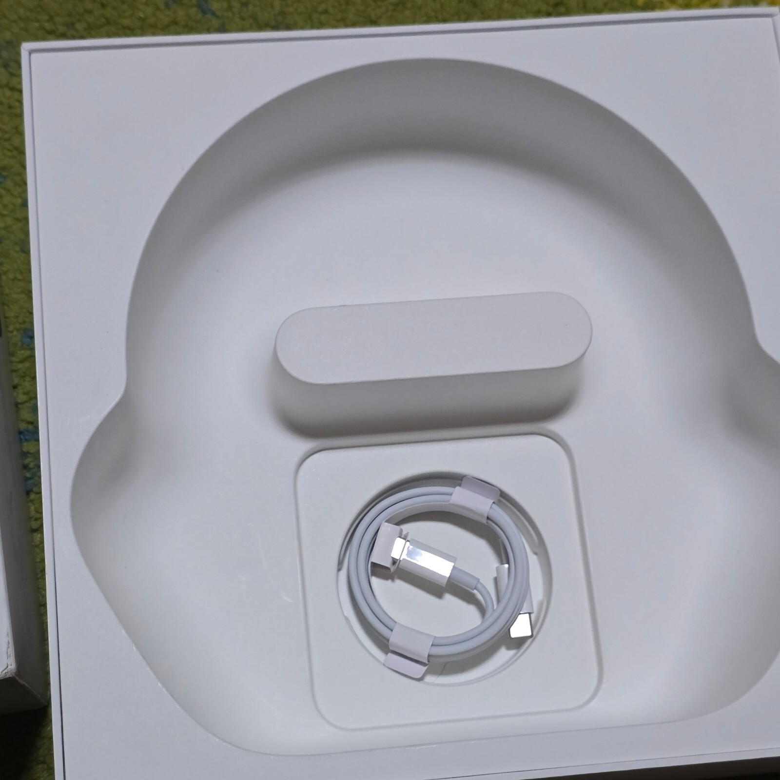 Apple AirPods Max USB-C 2nd Generation Midnight MWW43AM/A Bluetooth 2024 Model
