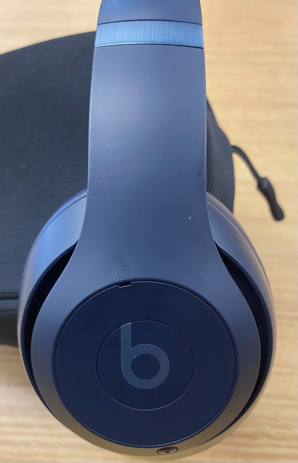 Beats Studio Pro Wireless Noise Cancelling Headphones Navy Blue w/ Case Cables