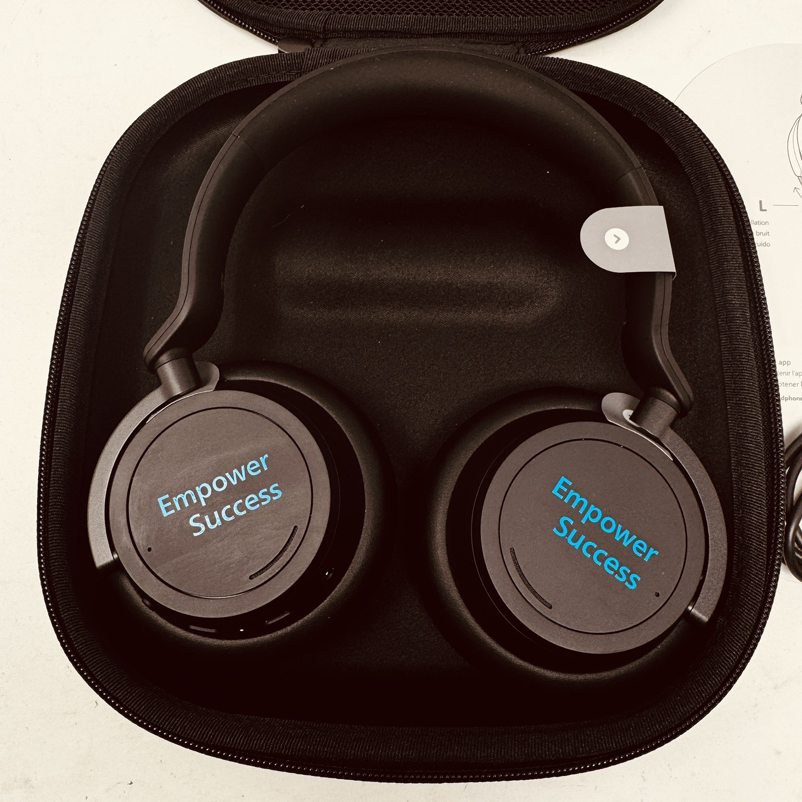 Microsoft Surface Headphones 2 Wireless Bluetooth Noise-Cancelling Black