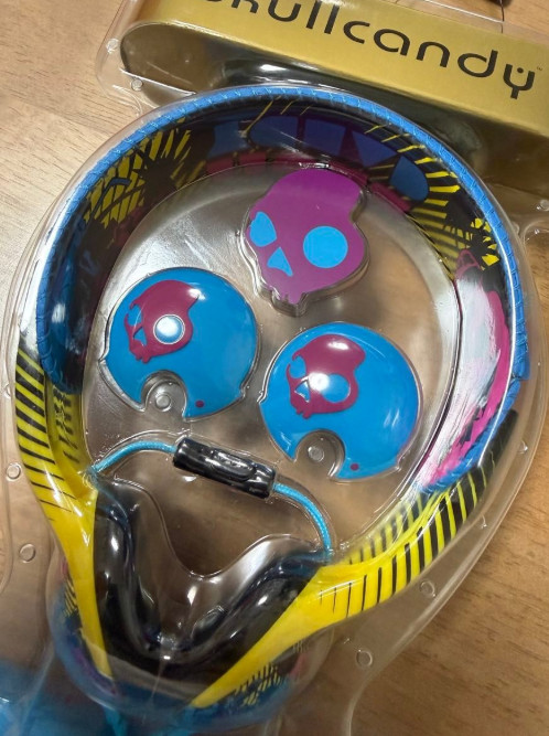 Skullcandy Icon Soft Wired Headphones Brand new From Japan