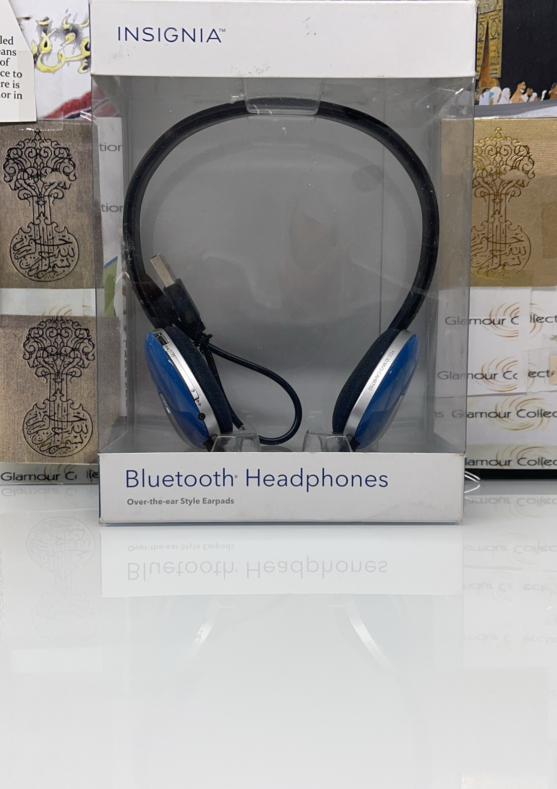 Insignia Wireless On-Ear Headphones Blue NS-CAHBT02-BL (T1)